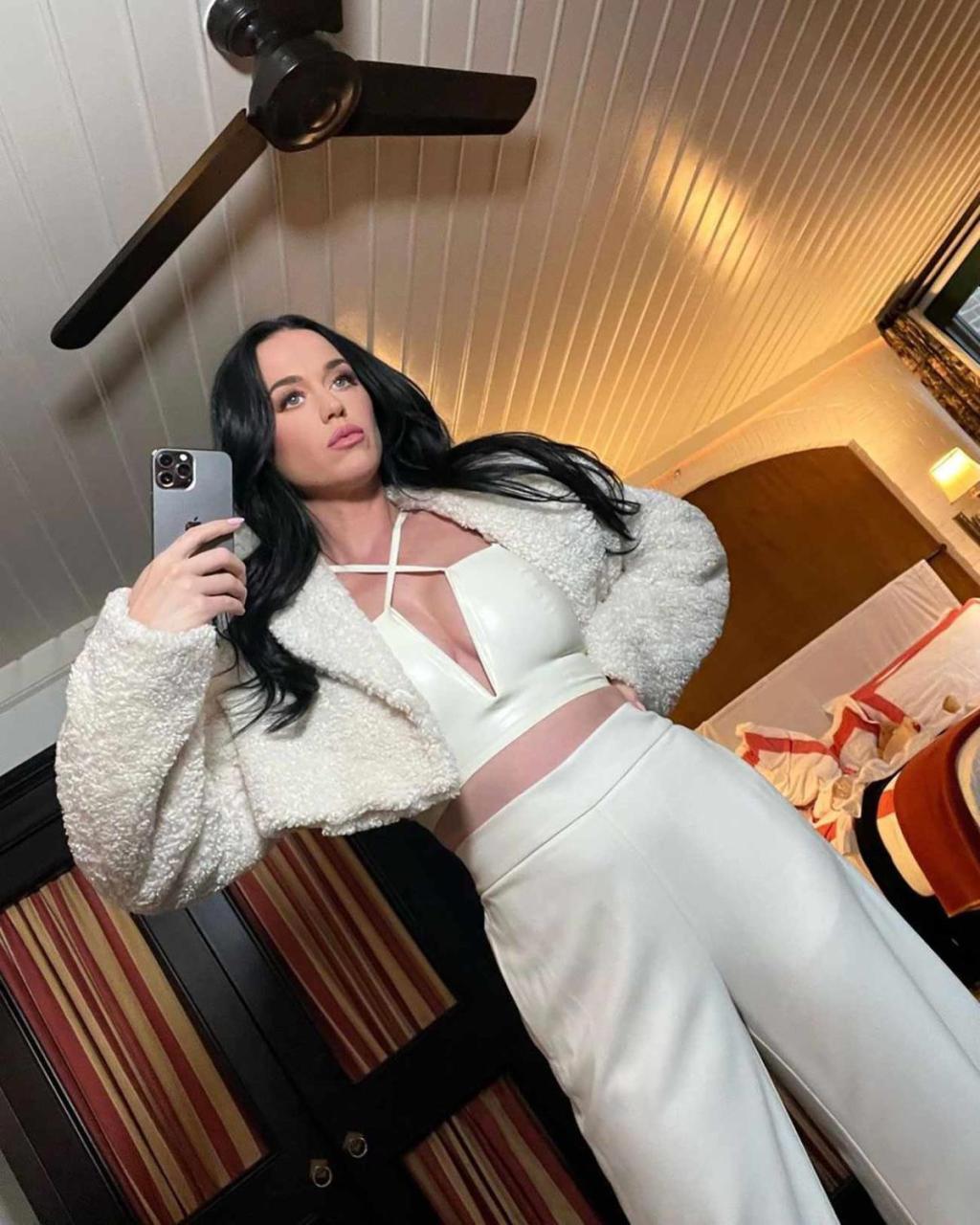 Katy Perry Looked Angelic in a Plunging White Two-Piece