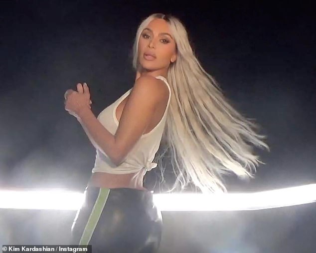 Kim Kardashian, 43, joined a bevy of other A-listers as she proudly displayed her new Tesla Cybertruck with an Instagram pH๏τoshoot posted on Wednesday