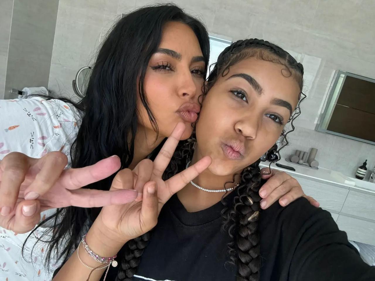 North West shared some new pH๏τos of her mom, Kim Kardashian