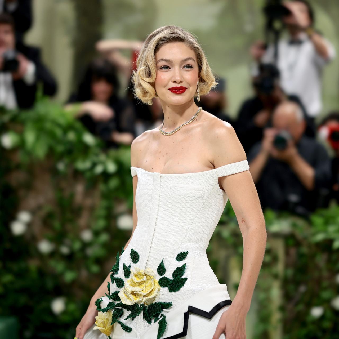 Gigi Hadid's Met Gala 2024 Look Required an Entire Posse of Helpers |  Glamour