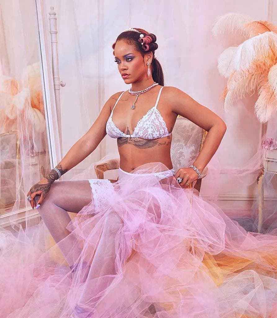 Rihanna Strikes A Sultry Pose In Savage X Fenty Lingerie – GLAMSQUAD  MAGAZINE